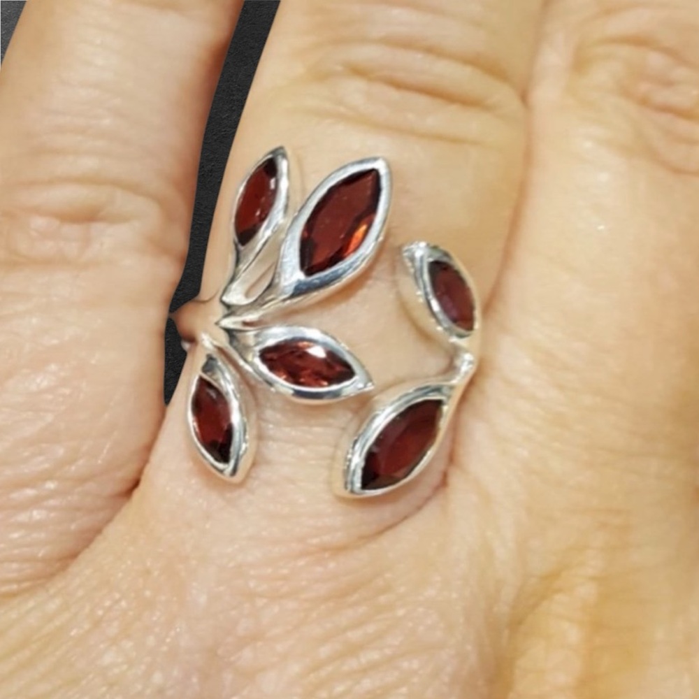 STERLING SILVER GARNET Open Embrace Ring, Multiple Marquise Stones size 8